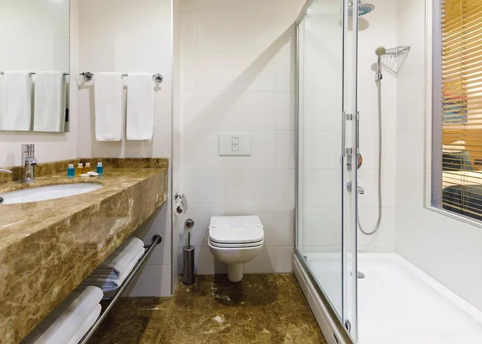 Hotel Urban Bomonti 4*