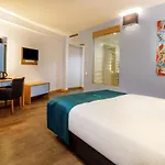 Hotel Urban Bomonti